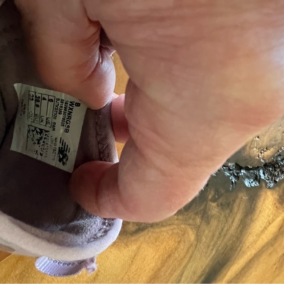 New Balance Women’s FuelCore Nergize - Picture 4 of 7